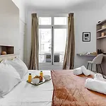 376 Suite Crillon - Superbe Appartement A Paris