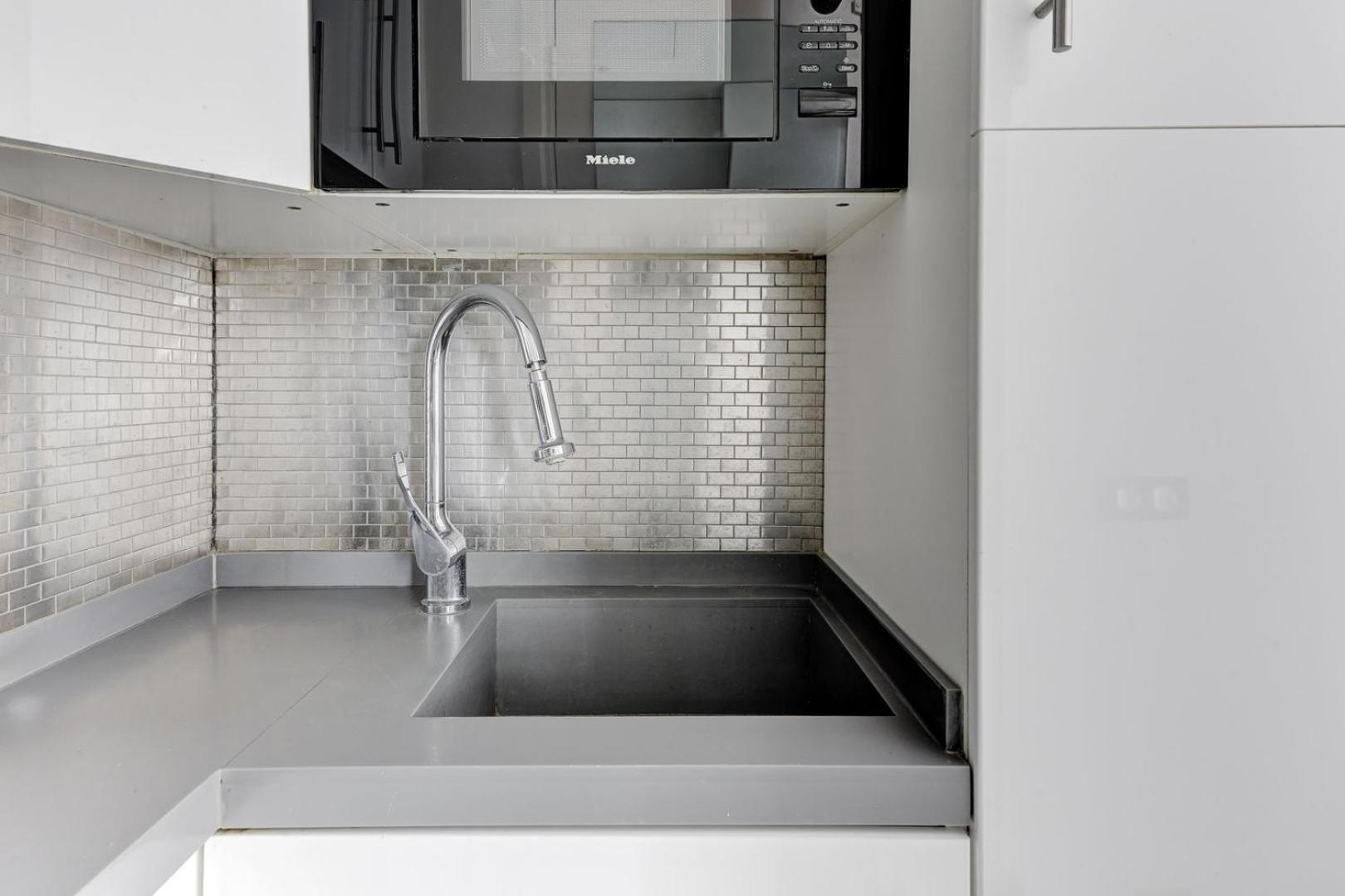 376 Crillon - Superbe A Apartment *